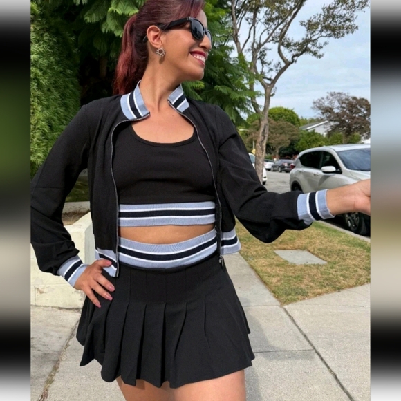VELA Tennis Club Sport Set Skirt / Skort Pleated Top Cardigan Zip Up Golf Blk L - Picture 1 of 10